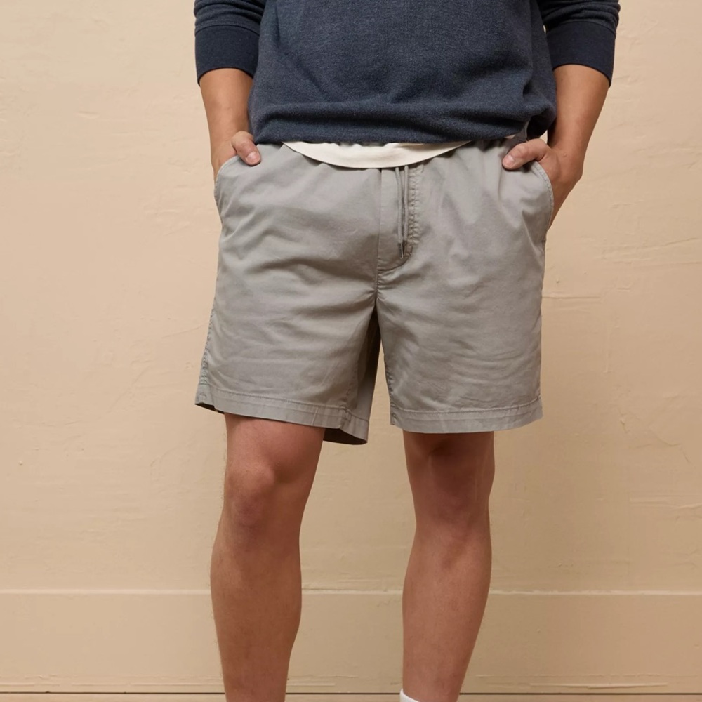 American Eagle Outfitters Men's Gray Flex Lived in Pull On Shorts